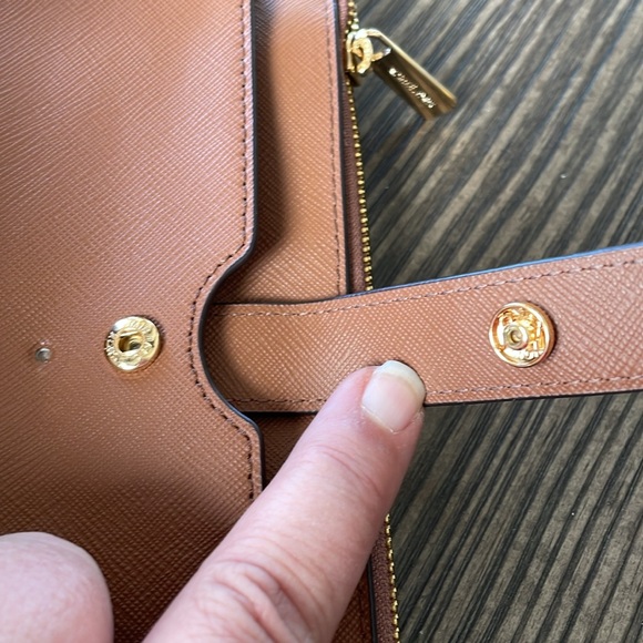 Michael Kors Jet Set Double Zip Wallet NWT - Picture 10 of 16